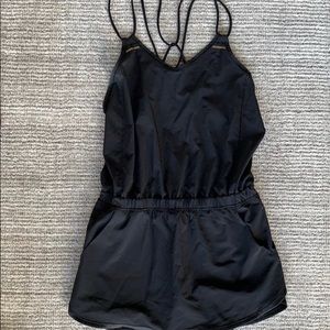 Lululemon runsie